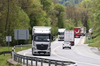 El PSN defiende que "es el momento" de implantar los peajes para camiones en las carreteras navarras