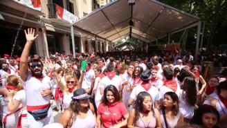 Una ambiente más de día, con barras en la calle, alternativa para la zona del Labrit en San Fermín