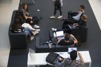 Once grados de la Universidad de Navarra, entre los mejores de España