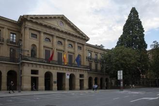 El Gobierno de Navarra anuncia una OPE de estabilización de 3.589 plazas